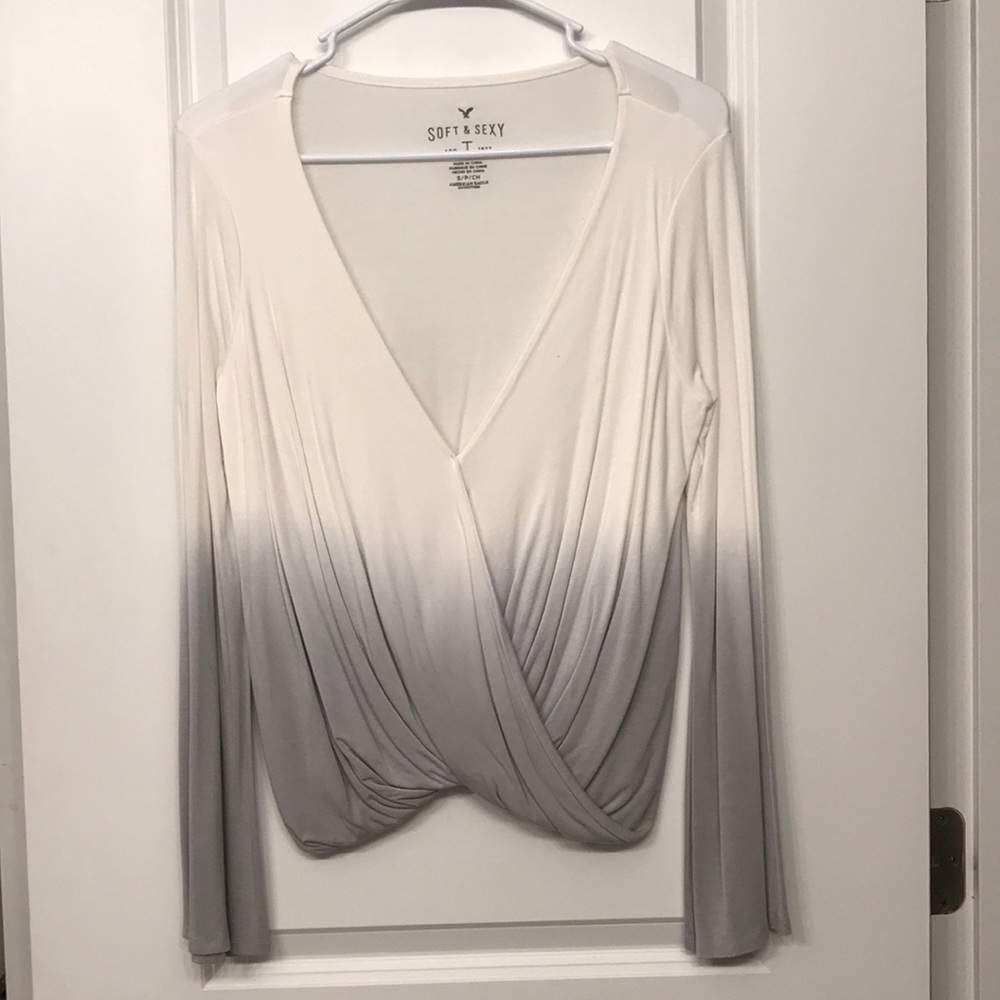 Grey/white ombré bell sleeve top